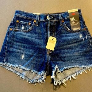 Brand new Levi’s short shorts